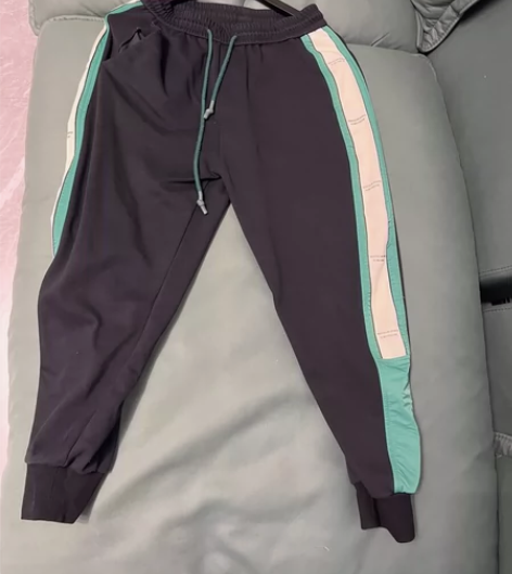 休闲裤，商场正品，170尺码，120出，不...