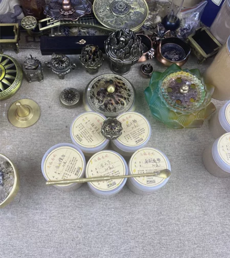 香粉熏香 感兴趣的话点“我想要”和我私聊吧~