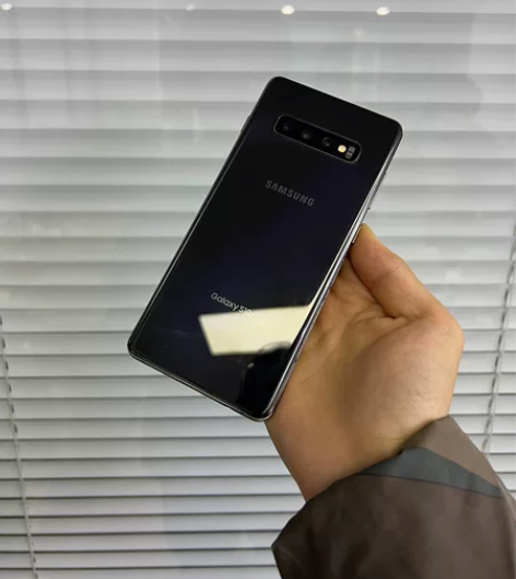 三星s10+ 8+128G国行闲置的备用机...