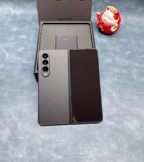 刚激活7天全套！国行 三星ZFoLd4铂萃...