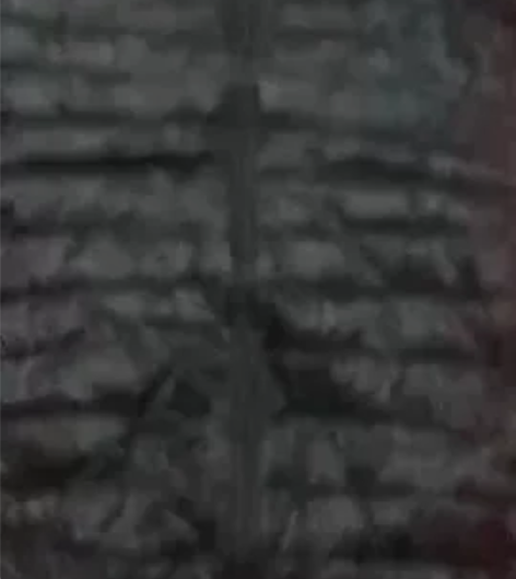 优衣库正品S码黑色男士轻薄羽绒服一件,小了...