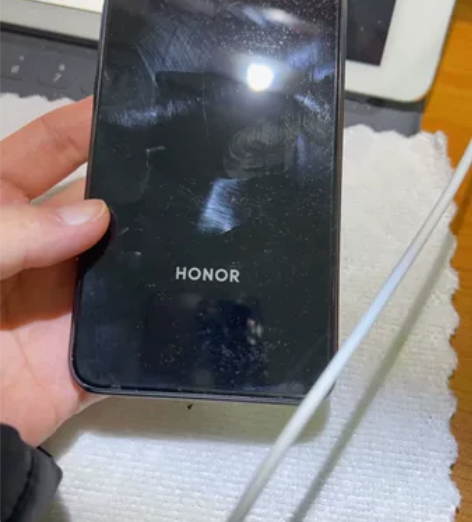 荣耀畅享20  8+128 仅刚换外屏所以...