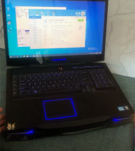 m18xr2 外星人m18 18.5寸 大...