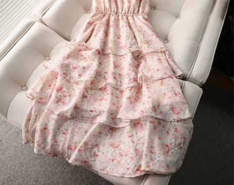 伊家2021夏新款沙滩海边度假裙子韩版显瘦...