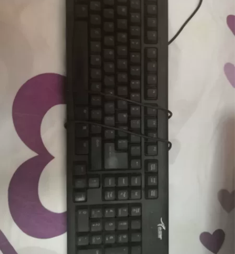 闲置电脑配件，键盘鼠标，全部拿走 感兴趣的...