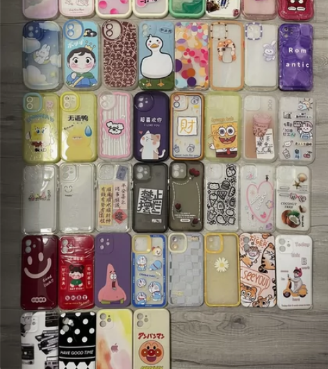苹果12手机壳清仓，3元一个，全新没有使用...