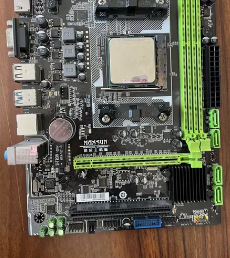 出2个铭瑄AMD主板，2块主板带一个速龙 ...