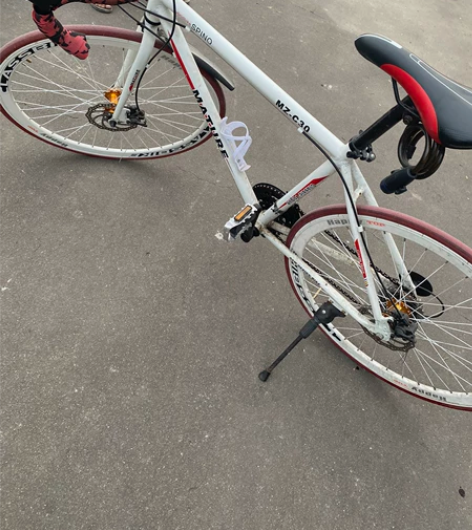 公路自行车，原价2k购入，30变速，小升初...