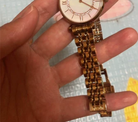 阿玛尼摩天轮手表 蛮新的 表链无法调节 我...