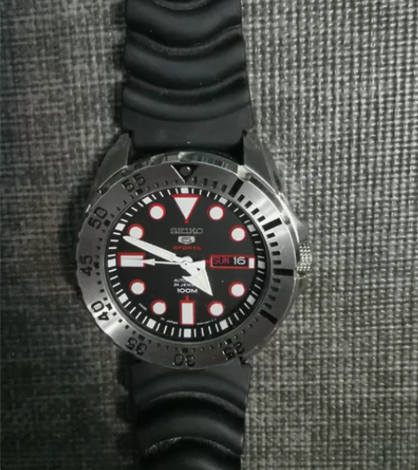 对象的SEIKO精工5号手表,九成新,没带...