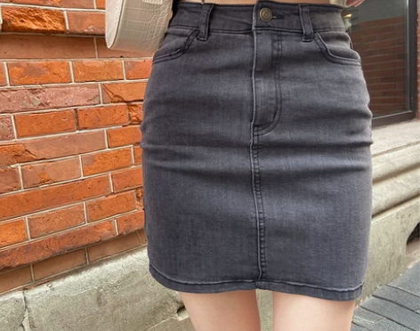 ?秋冬黑灰色高腰高弹包臀修身直筒显瘦牛仔半...