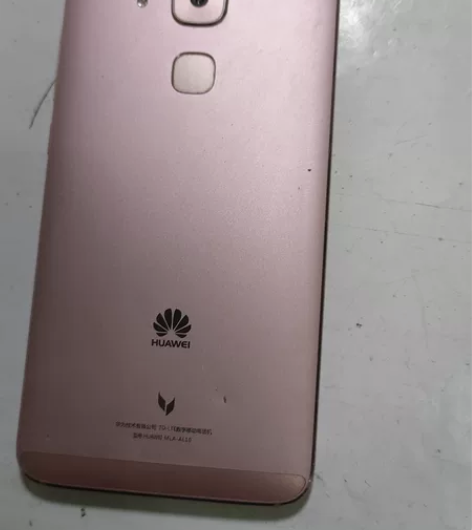 华为手机麦芒5，运存4+64，机子功能正常...