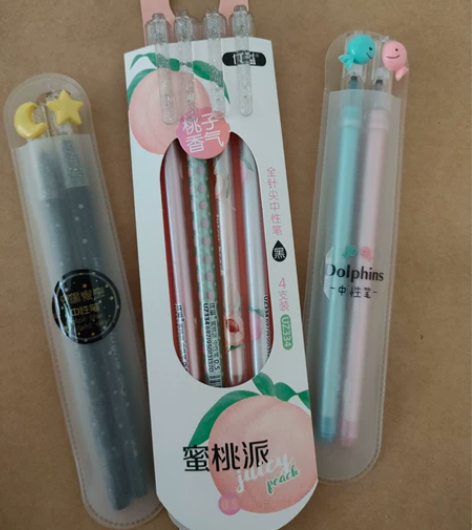 桃子香气中性笔~颜值担当，书写顺畅，外加两...