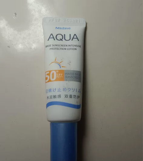 1.蜜丝婷mistine防晒小样10ml*...
