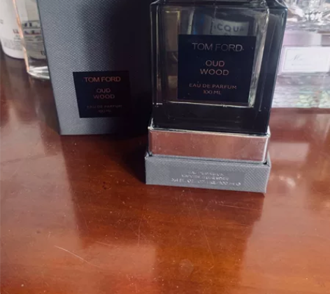 tf汤姆福特乌木沉香香水100ml  因为...