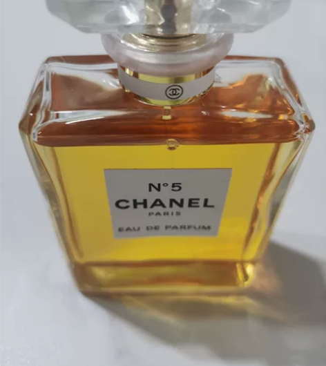 香奈儿五号香水，100ml，保质期到24年...