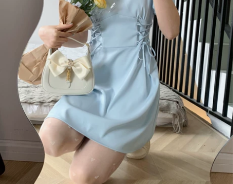 夏日会在晚餐后-纯欲天使新蓝色裙子女夏收腰...