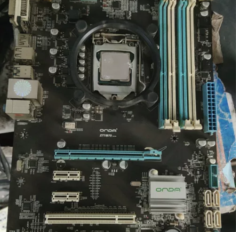 昂达P75U主板cpu G2020  一套...