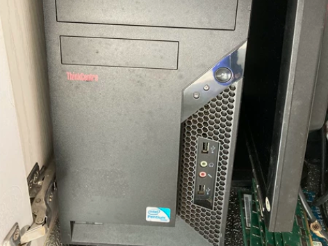 二手联想台式机连显示器 感兴趣的话点“我想...