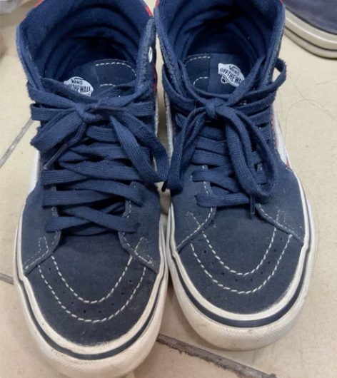 vans高邦棋盘格。不退不换。可刀。 感兴...