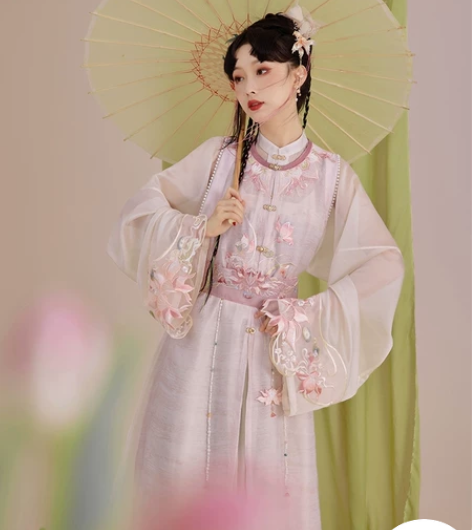 七月夕汉服明制 芙蕖 七月夕芙蕖 两件套，...