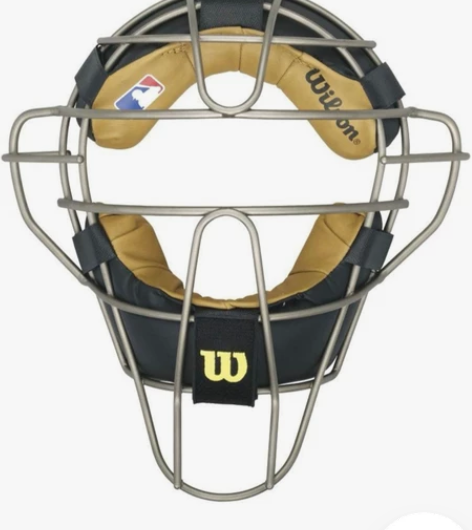 威尔逊棒垒球裁判护具全套。 出售，护具全新...