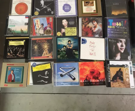 缓慢退烧，打包出三十张正版发烧cd唱片，都...