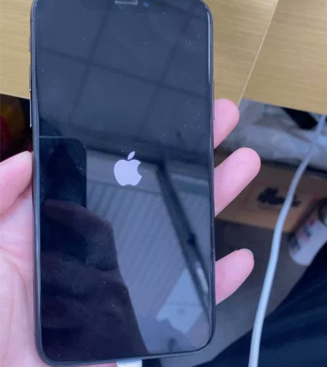 x 64G  99新 黑 感兴趣的话点“我...