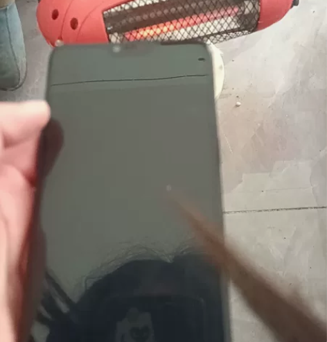 出一台闲置的oppoR15学生自用的，屏幕...