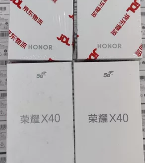 荣耀x40（全新未拆封），比线上便宜200...