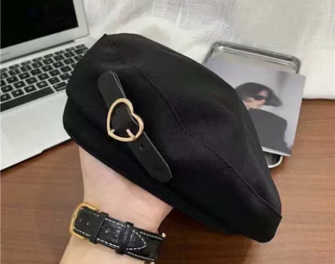 黑色甜拽金属贝雷帽特价清仓，10.9元包邮...