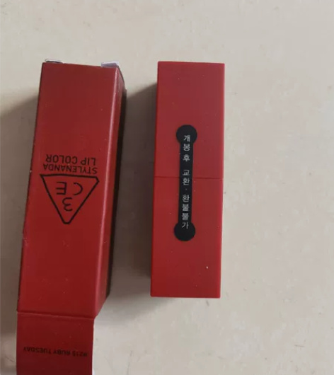 全新3ce口红喜欢的抓紧入手，全新未拆封 ...