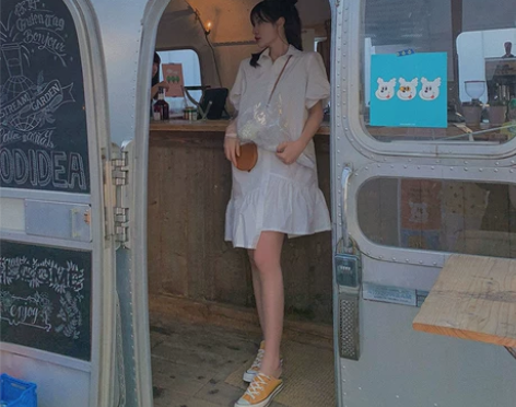 周小熊连衣裙女衬衣裙宽松过膝中长款裙子夏新...