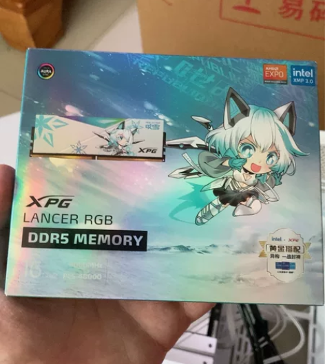AData/威刚 威刚_吹雪联名RNG内存...