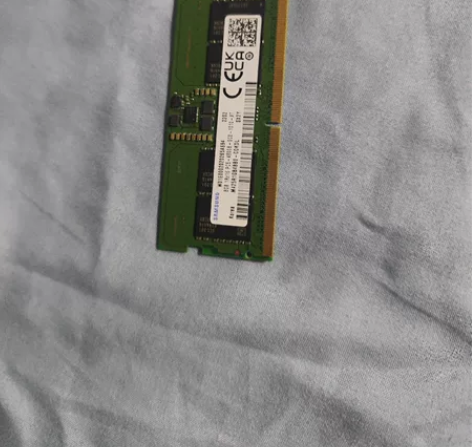 三星ddr5笔记本8G内存条，2022拯救...