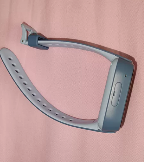 打算带到学校和外面联系的，后来有钱又买了o...