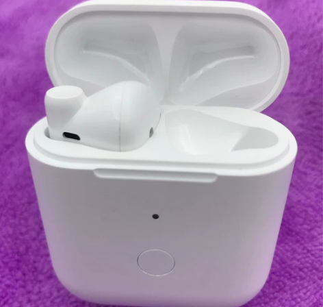 QCY T8蓝牙耳机左耳八成左右新，不含充...