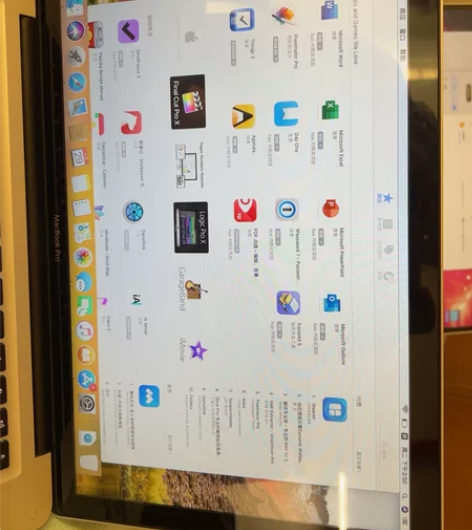 mac book pro 2010年 15...