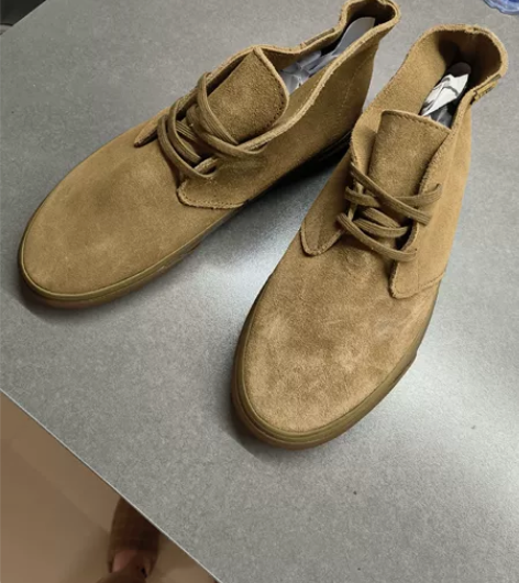 vans 全麂皮板鞋，以前渠道拿的。全新，...