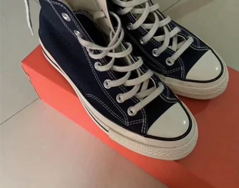 匡威1970s藏蓝高帮 尺码38 成色如图...