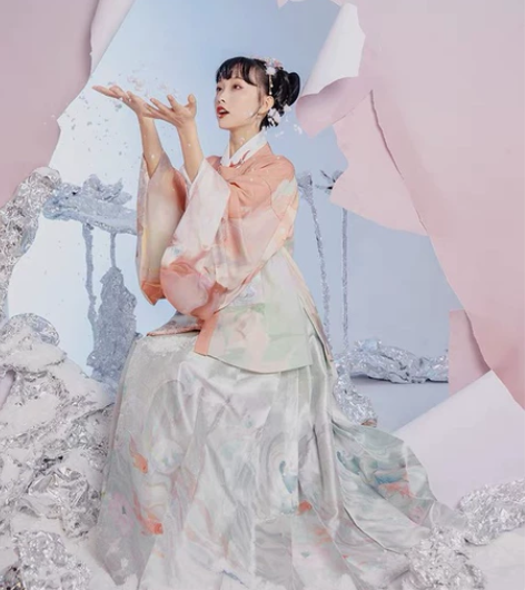 七月夕 诸神黄昏 汉服全新 只试穿了一次 ...