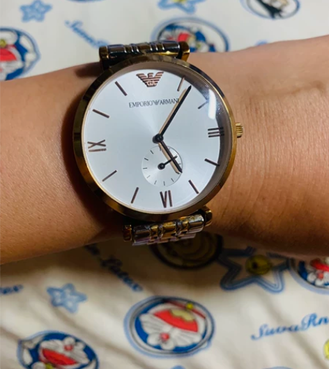 阿玛尼女款手表，高版本！买的时候800，现...