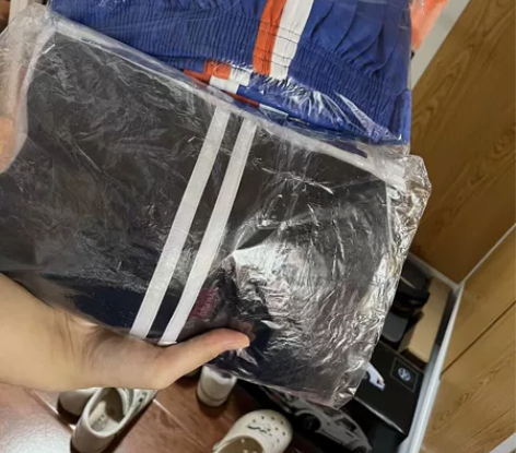 广州工商学院校服套装 夏装冬装 当时买了两...