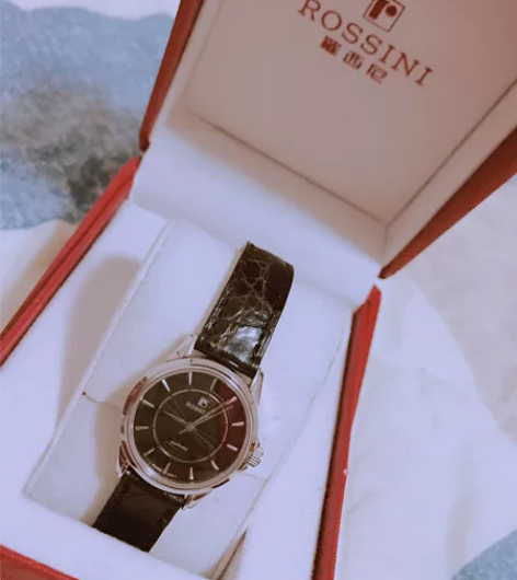 Rossini正品真皮女款手表罗西尼专柜购...