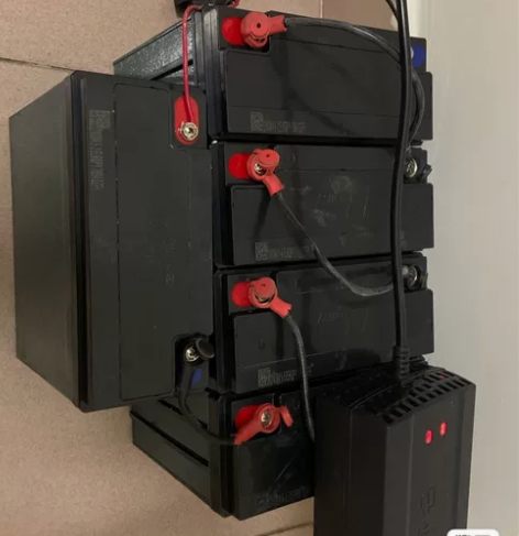 电动车电瓶，60V20A 2组电瓶，一组能...