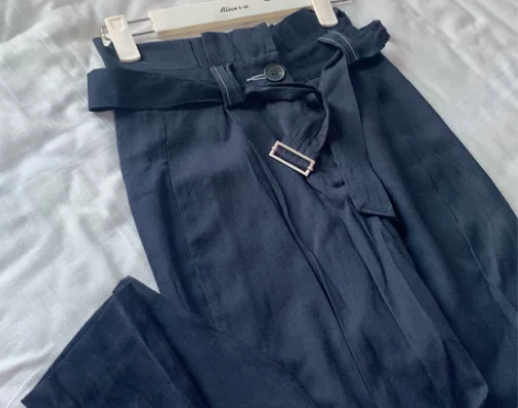 全新韩版藏青色棉麻高腰锥形裤 s码 比较软...