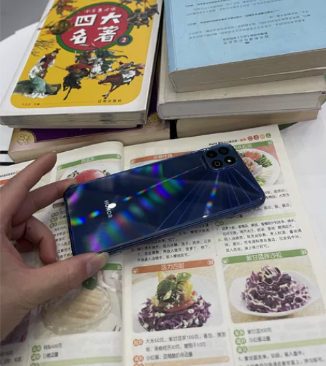 荣耀畅玩20，6+128，5000mAh大...