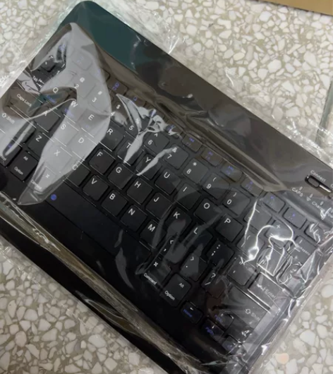 电脑平板手机蓝牙无线键盘 全新没使用可打包