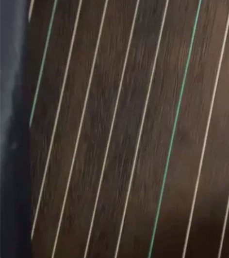 敦煌牌古筝 放了很长时间限制 地方不大 竖...