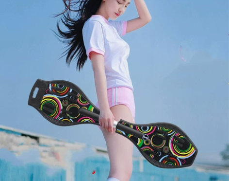 这个滑板孩子买回来玩的,谁知道孩子学不会。...